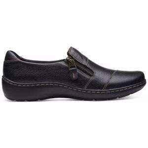 Clarks Women's Cora Harbor Zip Flats